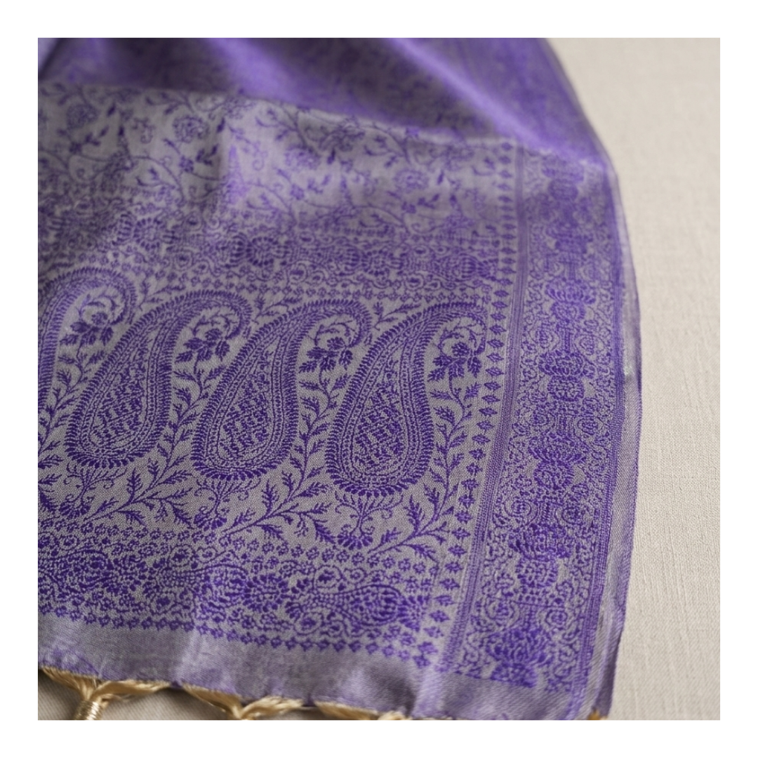 Lavender Banarasi silk stole silhouette - farewell gift NRI India handwoven Banaras
