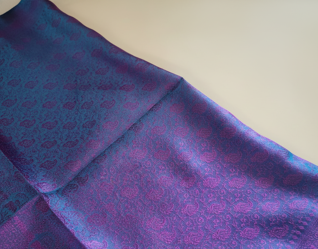 Vibrant purple pure silk Banarasi stole - cultural gift from India for foreign delegates
